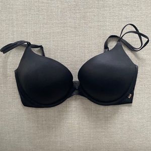 Victoria’s Secret very sexy push up bra